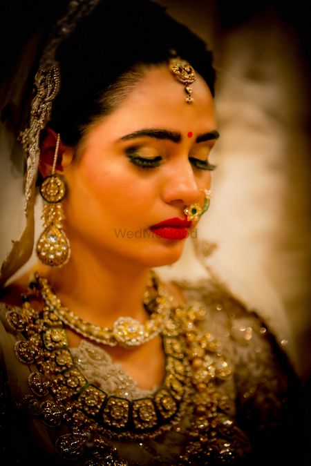 Vintage polki jewellery on Indian bride