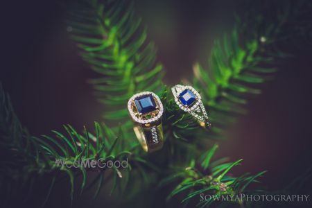 His and her engagement rung with sapphire