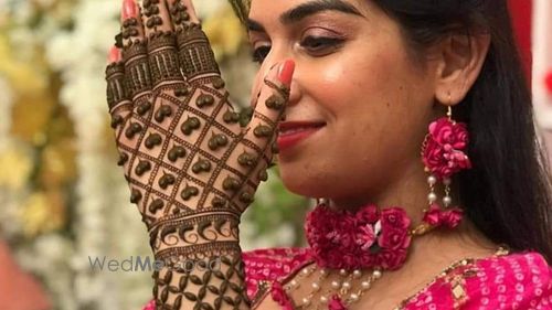 Deepak Mehandi And Tattoo Studio Price Reviews Bridal Mehendi In Pune Deepak Mehandi And Tattoo Studio Price Reviews Bridal Mehendi In Pune
