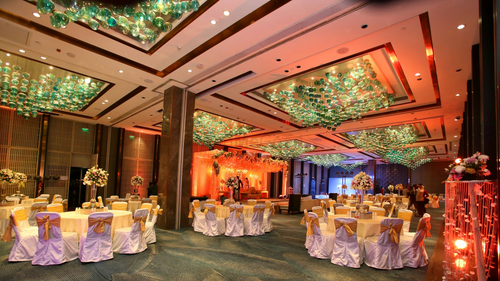 Crowne Plaza Mayur Vihar Delhi Ncr Banquet Wedding Venue With Prices