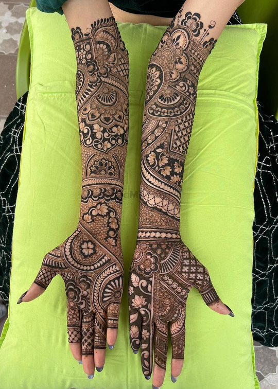 Aman Mehandi Designer - Mehndi - Janakpuri - Uttam Nagar - Weddingwire.in