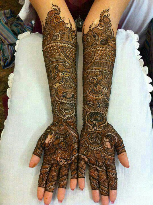 AFREEN MEHNDI WORLD - YouTube