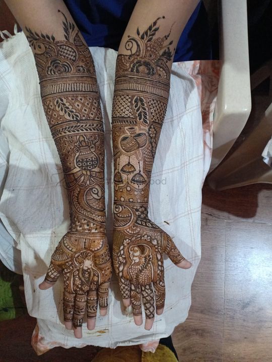 Afreen Mehendi Designer in Mancherial Chowrasta,Karimnagar - Best Mehendi  Artists in Karimnagar - Justdial