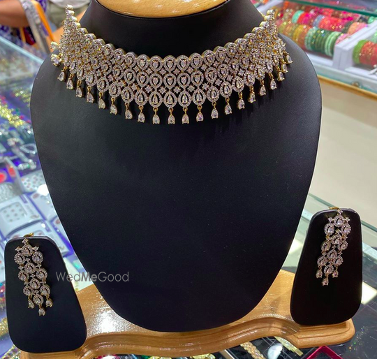 Nikhaar jewellery top