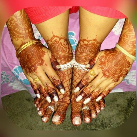 Anima Mehendi Artist In Guwahati in Guwahati - Best Beauty Parlours in  Guwahati - Body Chi Me