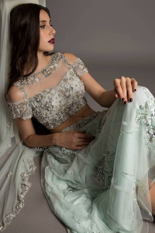 Natasha hotsell dalal lehenga