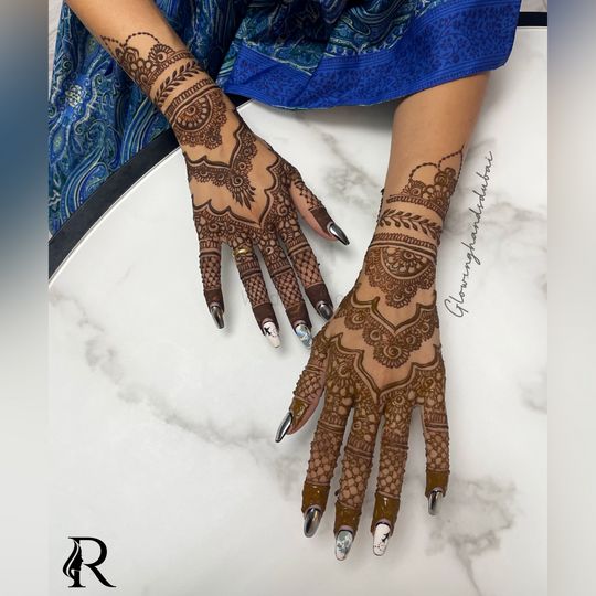 Dubai henna mehndi designs in 2022 | فيو دبي