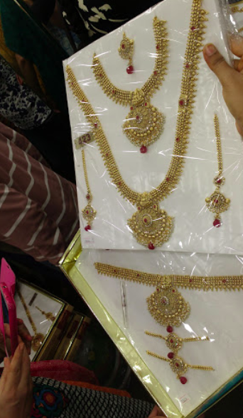Sri Bhavani Kangan Store Bangalore Wedding Jewellery