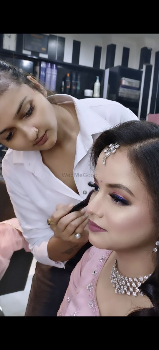 She N Me Makeup Studio & Beauty Academy in Sigra,Varanasi - Best