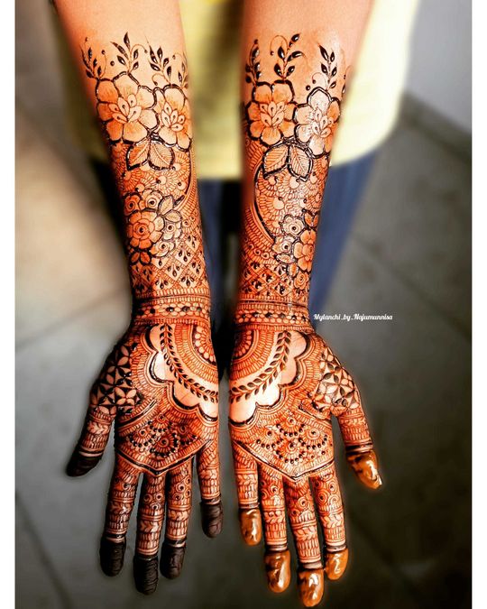 Nayra Mehendi Art in Kandivali West,Mumbai - Best Mehendi Artists in Mumbai  - Justdial