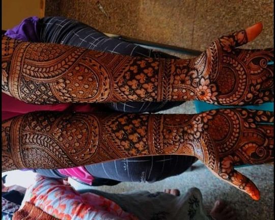 New 5-Minute Mehndi Designs For Eid al-Fitr 2020: Latest Indian Henna  Patterns and Arabic Mehandi Design Ideas to Apply on Hands at Home (Watch  Videos) | 🙏🏻 LatestLY