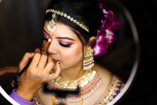 Bridal makeup clearance salon