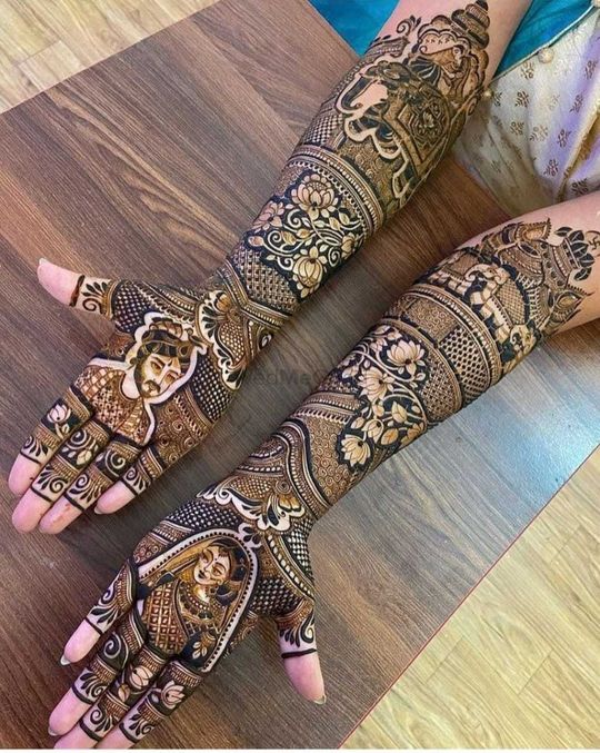 Bridal Mehndi Designing Services at best price in Ahmedabad