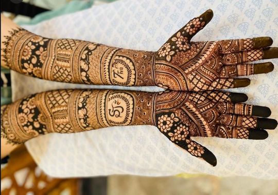 Karwa Chauth 2022: Here are some beautiful Mehndi designs to try this year  | PINKVILLA