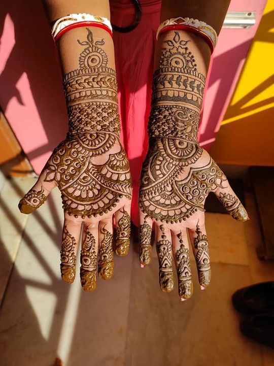 Dulhan mehandi design bridal mehndi design professional beautician - YouTube