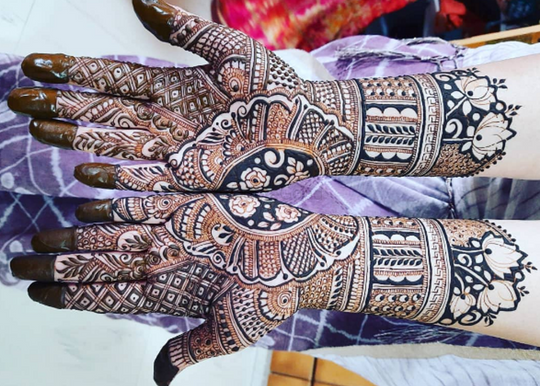 Pakistani mehndi design | Circle mehndi designs, Mehndi designs for hands,  Mehndi patterns