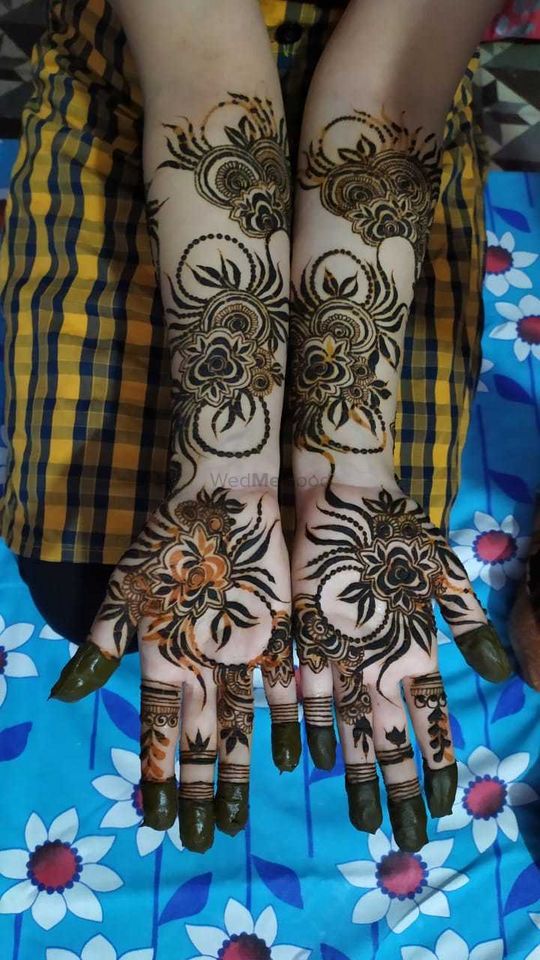 😍 Master your art, turn your hobby into a dream business with  @mehandi.me_10 | Opportunity to become a pro Mehandi artist in Bharuch 📩  DM… | Instagram