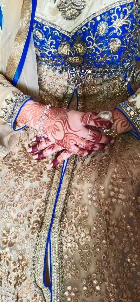 🤩 Learn the art of Mehndi with @bridal_mehndi_artist_dvya 📞87805 46055 👰  Professional Bridal Mehndi Artist & Classes available:... | Instagram