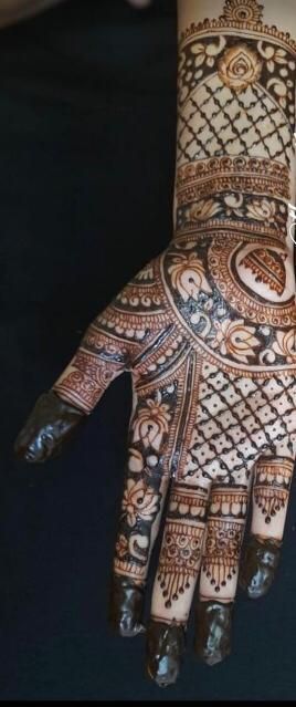 Henna Stain! For mehndi order bookings... - Kinjal Mehndi Art | Facebook