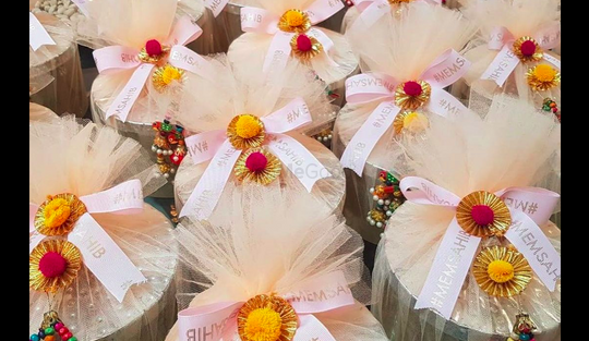 Best Places For Awesome Trousseau Packaging In Dilli