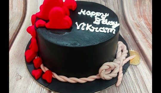 Happy Birthday Vikram Cake And Flower - Greet Name