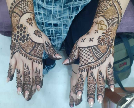 Mehndi Artist in dehradun - Wedding Byte