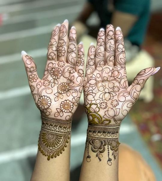 Simple Mehndi Designs - New Simple Mehndi design | Facebook