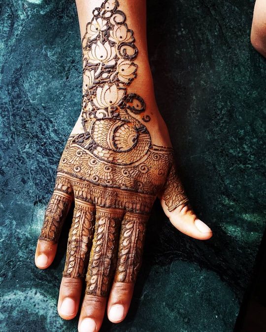 Monika Mehndi Art - YouTube