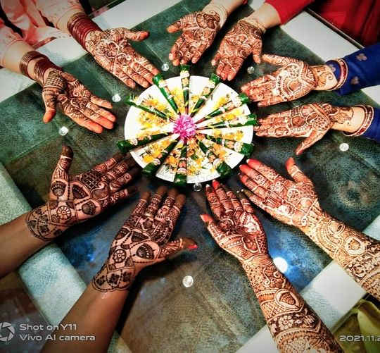 Kamal Mehandi Designer in Mall Road,Shimla - Best Bridal Mehendi Artists in  Shimla - Justdial