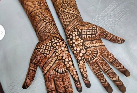 Hands Henna Inside India Varanasi Stock Photo 762860776 | Shutterstock