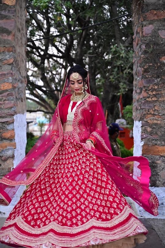 10 Amazing Non-Red Wedding Lehengas We Are Totally In Love With – India's  Wedding Blog