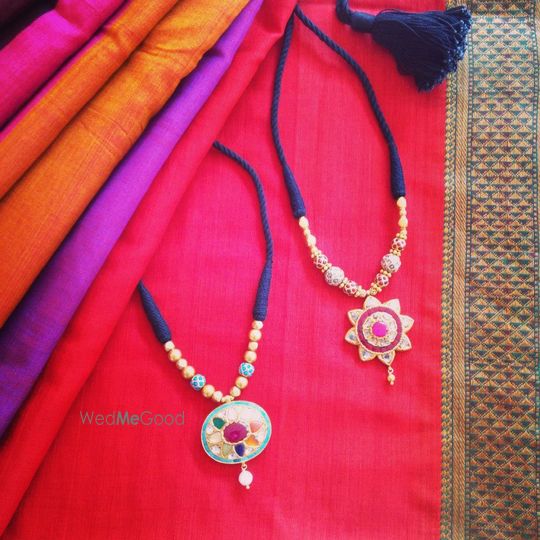Sakhi store jewellery online