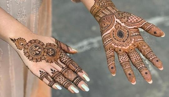 Arabic & Simple Mehendi Designs for Elegant Henna Art