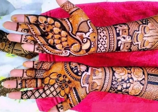 Sonu Tattoo Mehandi Artist - Price & Reviews | Bhubaneswar Mehndi Artists