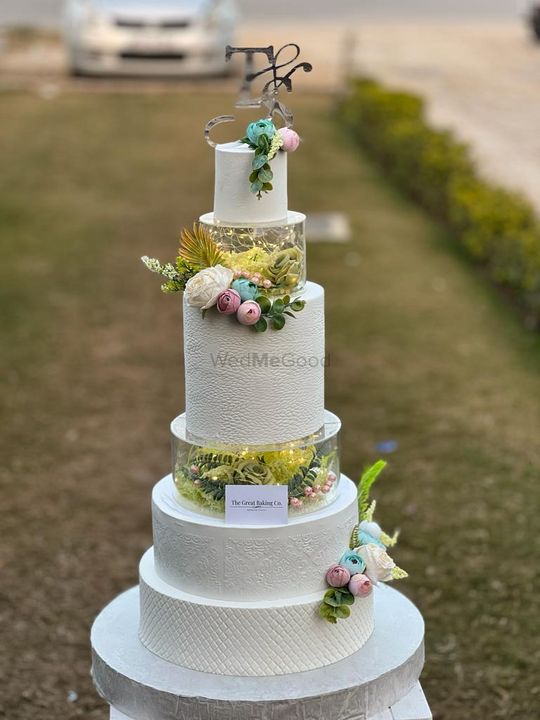 A dainty pastel cake for an engagement party | Wedding cake fresh flowers,  Orchid wedding cake, Beautiful wedding cakes