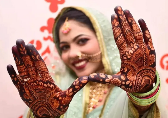 Mehendi & Make-up by Roshni