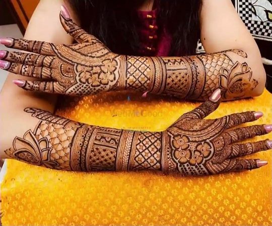 Top 10 Mehndi Designer in Mumbai. Looking for the most popular Mehndi… | by  Rajeev Sharma | Medium