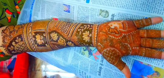 Best Mehandi Artist Lokhandwala Andheri West | Arun Mehandi Artist  Lokhandwala Andheri West