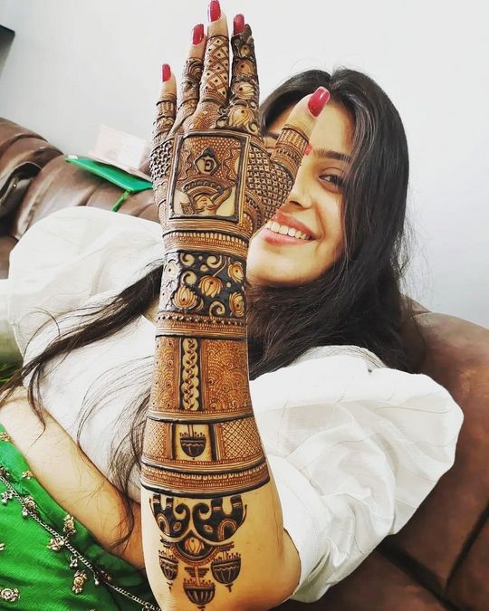 Pankaj Mehndi Designer in Govind Nagar,Kanpur - Best Mehendi Artists in  Kanpur - Justdial