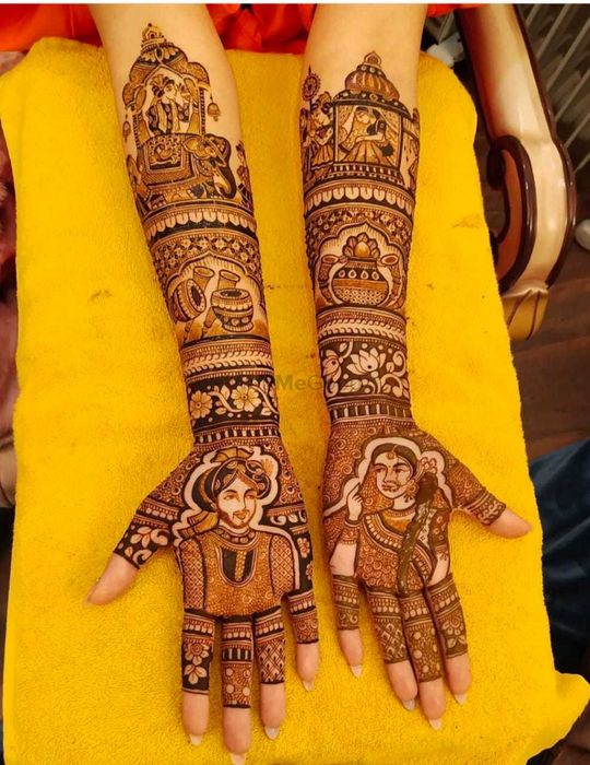 Nandini Mehandi Artist- Price & Reviews | Indore Mehndi Artists