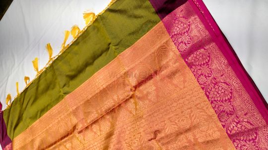 ONLINE WHOLESALERS OF MAHA VEERA DESIGNERS BRAND CATALOGUES OF SAREES