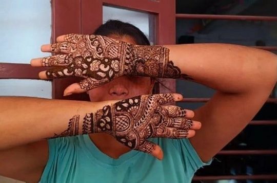 Right hand mehndi design - Mehndi Design World