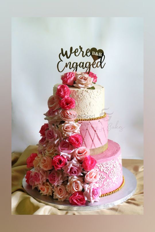 Two Tier White Elegance Wedding Cakes - Cake Square Chennai | Cake Shop in  Chennai
