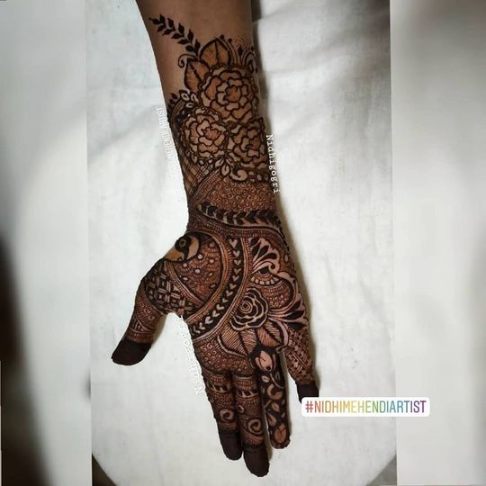 Nidhi Mehndi Art- Price & Reviews | Anand Mehndi Artists