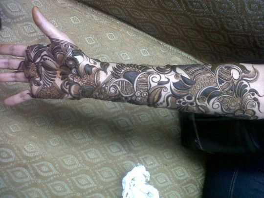 Zoya Khan Mehndi Art- Price & Reviews | Bangalore Mehndi Artists