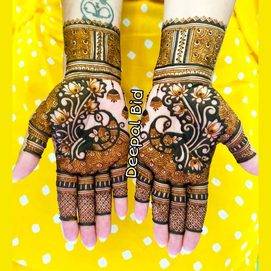 Kalamkari peacock and lotus mehendi design for hands | intricate latest henna  design for karwachauth - YouTube