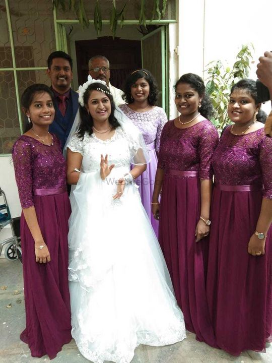 WEDDING DRESSES - Menorah