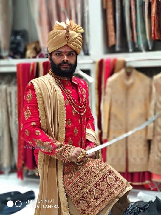 Sherwani hotsell maharaja style