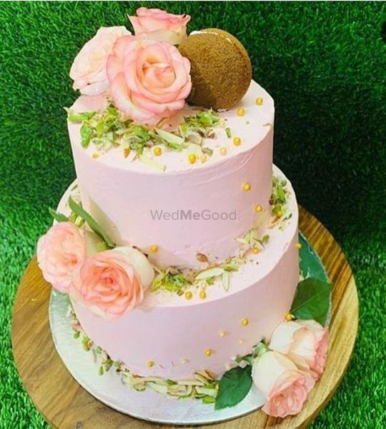Cake Craft Guides Magazine - Issue 19 - Wedding Cakes & Sugar Flowers Back  Issue