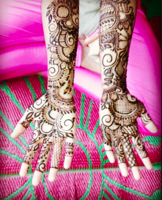 Pin by Be Good ❤ on mehandi designs | Mehndi designs for beginners, Dulhan mehndi  designs, Engagement mehndi designs